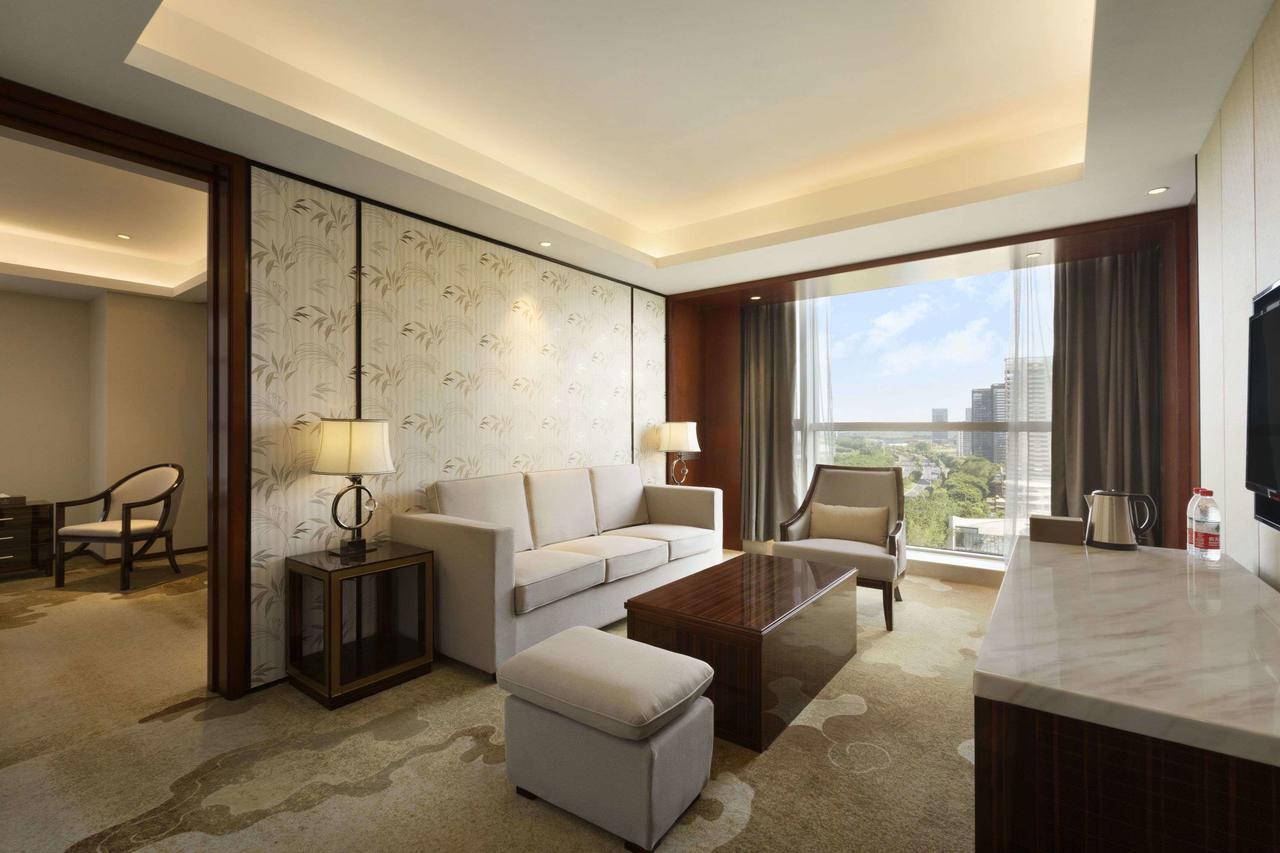 Ramada Jiaxing Hotel Exterior photo