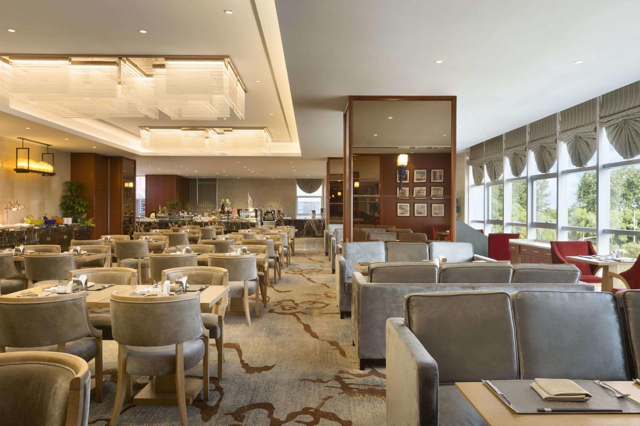 Ramada Jiaxing Hotel Exterior photo